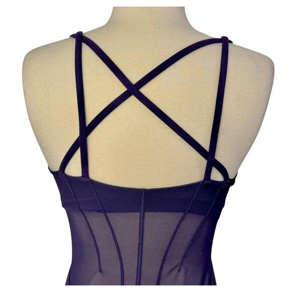 LULULEMON Exquisite Mesh Tank Top Nightfall Deep Blue Purple Built In Bra Size 4 - Picture 9 of 13